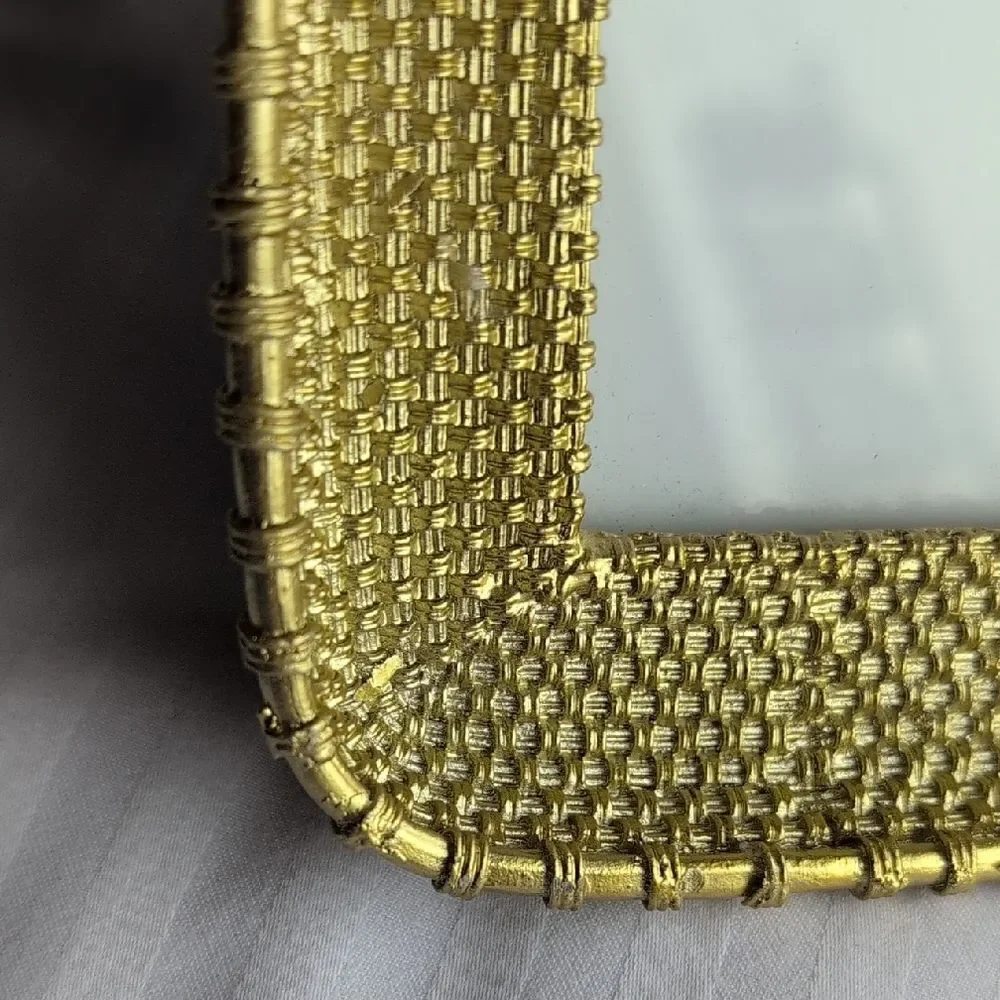 Luxurious Gold Textured Picture Frame Easel Back